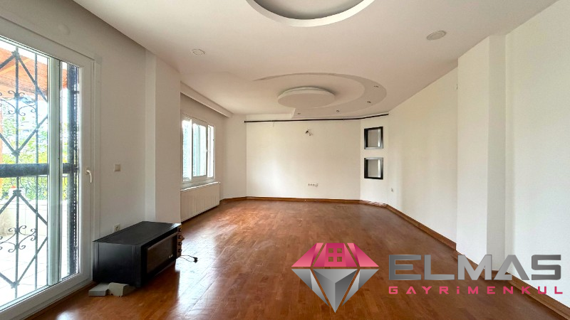 Elmas’tan Kuzeykent’te 788 M2 Üzerine Kurulu Dubleks Villa