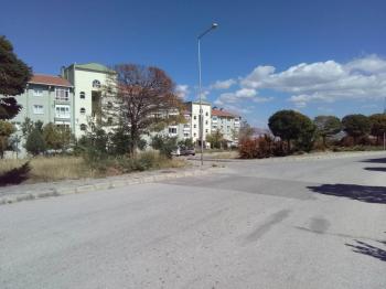 GÜVENAY - ÇORUM AKKENT TOKİ EVLERİNDE EŞYALARI İLE BİRLİKTE 1+1 SATILIK DAİRE 