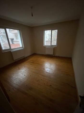 GÜVENAY - ÇORUM ULUKAVAK MAH. SAKARYA İLKOKULU CİVARI KİRALIK DAİRE