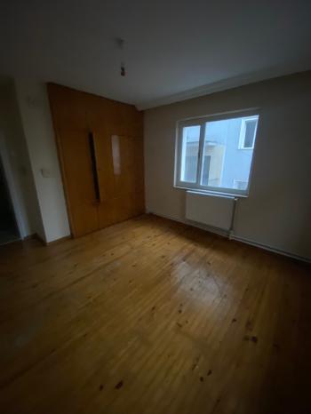 GÜVENAY - ÇORUM ULUKAVAK MAH. SAKARYA İLKOKULU CİVARI KİRALIK DAİRE