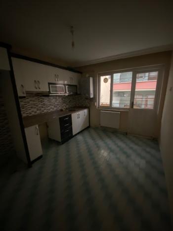 GÜVENAY - ÇORUM ULUKAVAK MAH. SAKARYA İLKOKULU CİVARI KİRALIK DAİRE