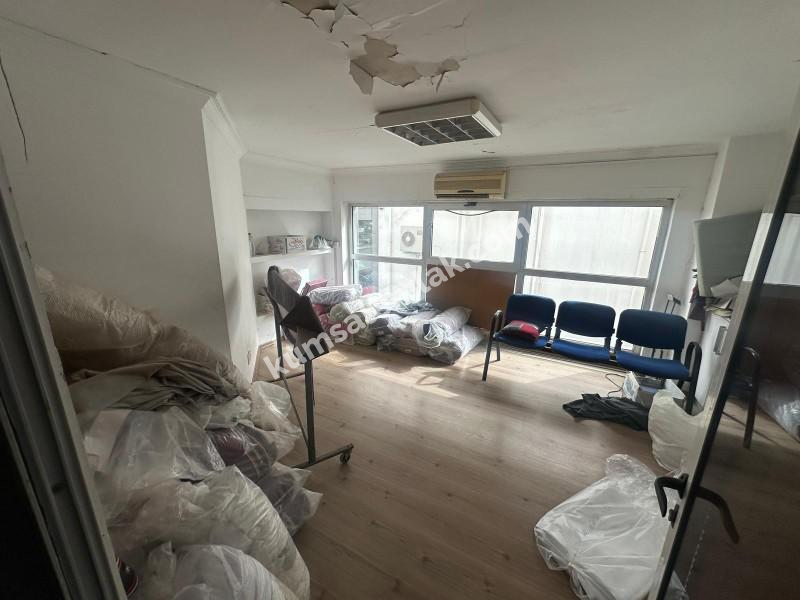 KUMSAL'DA ZEMİNKAT DEVREN KİRALIK İŞ YERİ 