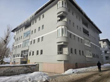 GAZİ MAHALLESİ K-B. CEPHELİ 4. KAT 125 M2 SATILIK 3+1 DAİRE