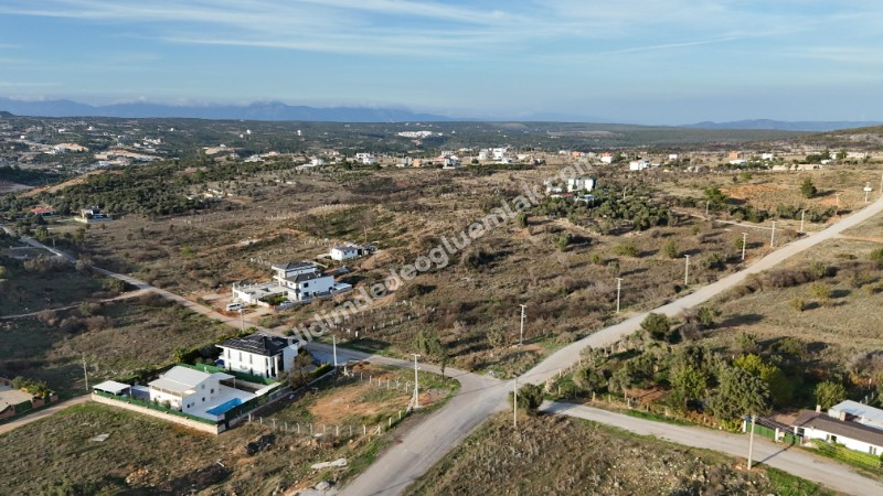 DİDİM ZÜMRÜTTEPEDE SATILIK 420M2 FULL MANZARLI ARSA