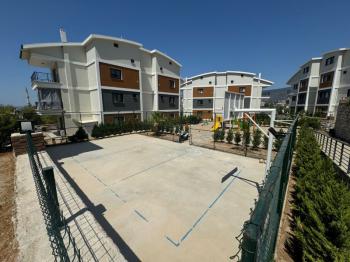 DİDİM AKBÜK’TE HAVUZLU SİTE İÇERİSİNDE BAHÇELİ 2+1 DAİRE FİYAT: 4.950.000TL