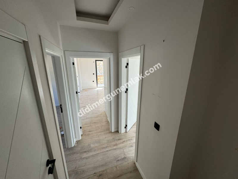 DİDİM AKBÜK’TE HAVUZLU SİTE İÇERİSİNDE BAHÇELİ 2+1 DAİRE FİYAT: 4.950.000TL