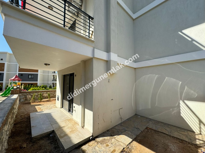 DİDİM AKBÜK’TE HAVUZLU SİTE İÇERİSİNDE BAHÇELİ 2+1 DAİRE FİYAT: 4.950.000TL