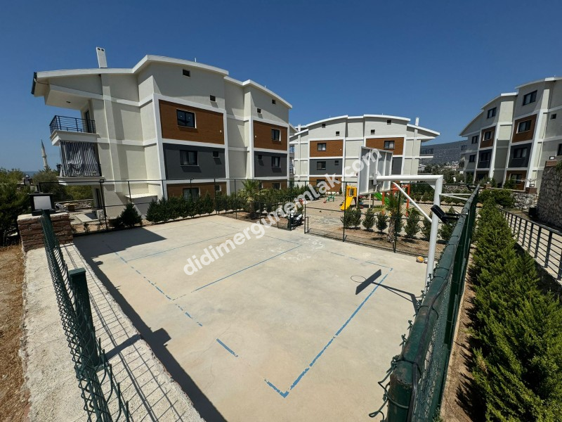 DİDİM AKBÜK’TE HAVUZLU SİTE İÇERİSİNDE BAHÇELİ 2+1 DAİRE FİYAT: 4.950.000TL