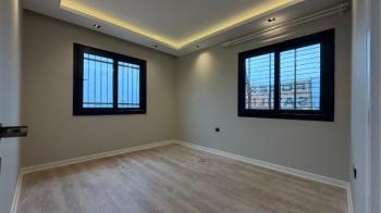 Elmas’tan Akdeniz’de Tek Blok Havuzlu Kaliteli İşçilik Lüks 4+1