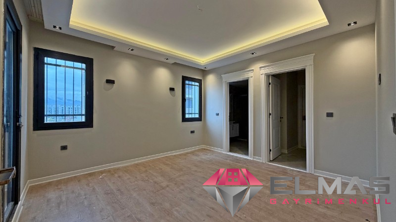 Elmas’tan Akdeniz’de Tek Blok Havuzlu Kaliteli İşçilik Lüks 4+1