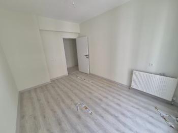 GÜVENAY - ÇORUM BUHARA EVLER 5. CADDE ARKASI SİTE İÇERİSİ SATILIK DAİRE 