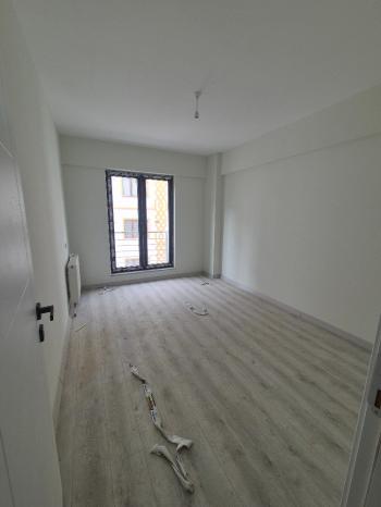 GÜVENAY - ÇORUM BUHARA EVLER 5. CADDE ARKASI SİTE İÇERİSİ SATILIK DAİRE 