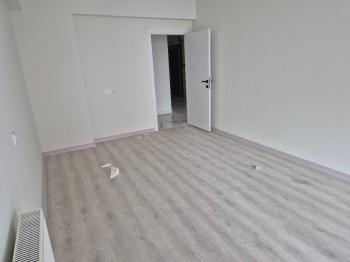 GÜVENAY - ÇORUM BUHARA EVLER 5. CADDE ARKASI SİTE İÇERİSİ SATILIK DAİRE 