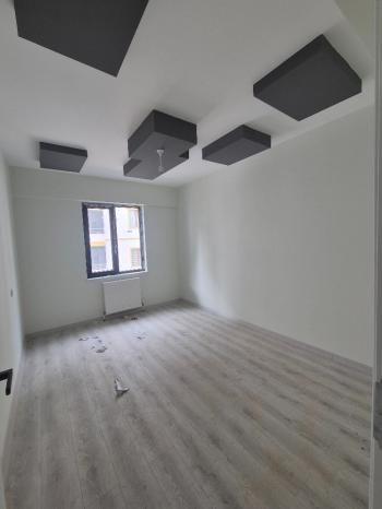 GÜVENAY - ÇORUM BUHARA EVLER 5. CADDE ARKASI SİTE İÇERİSİ SATILIK DAİRE 