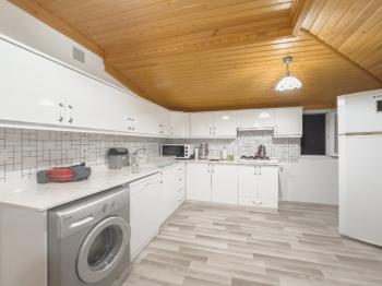 Gökova Merkezde | 2.Kat Eşyalı | Kiralık 2+1 Daire