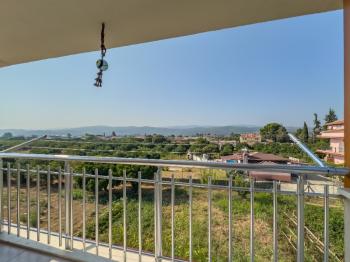 Gökova Merkezde | 2.Kat Eşyalı | Kiralık 2+1 Daire