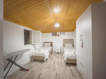 Gökova Merkezde | 2.Kat Eşyalı | Kiralık 2+1 Daire