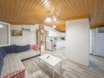 Gökova Merkezde | 2.Kat Eşyalı | Kiralık 2+1 Daire