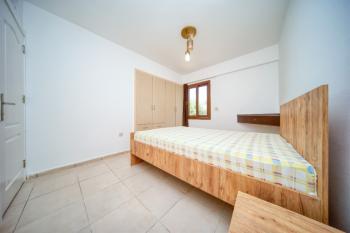 Alsancak, Girne’de Satılık 2+1 Daire – Deniz ve Doğa Manzaralı Özel Teraslı Fırsat!