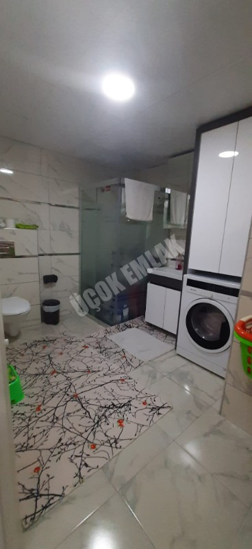 AFYON ÜÇOK EMLAKTAN YENİCE MAH 3+1 120M² TEMİZ BAKIMLI EBEVYN BANYOLU SATILIK DAİRE 