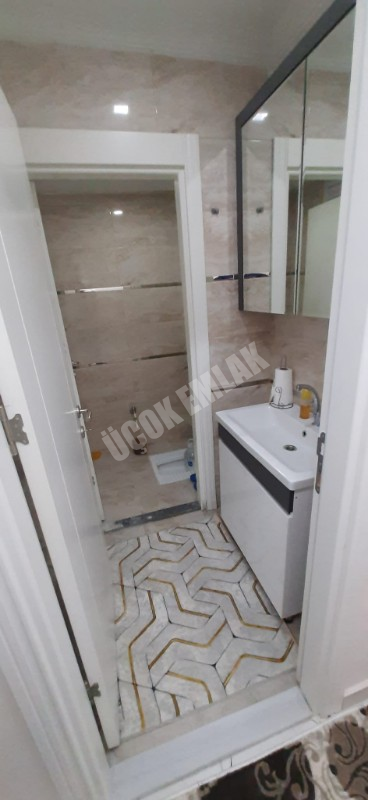 AFYON ÜÇOK EMLAKTAN YENİCE MAH 3+1 120M² TEMİZ BAKIMLI EBEVYN BANYOLU SATILIK DAİRE 