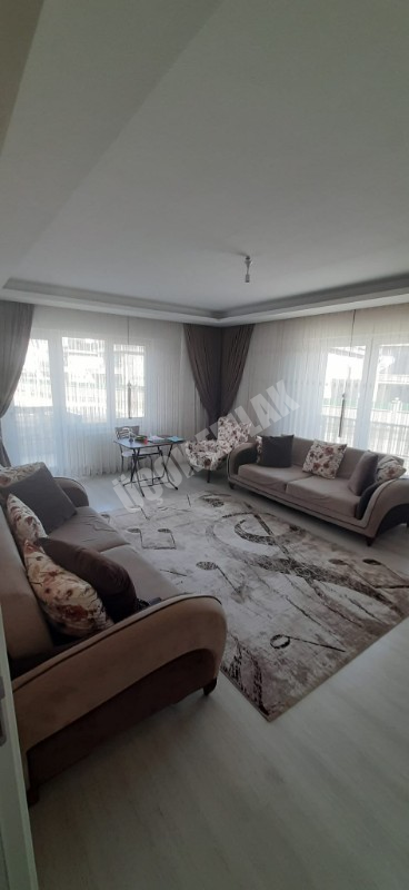 AFYON ÜÇOK EMLAKTAN YENİCE MAH 3+1 120M² TEMİZ BAKIMLI EBEVYN BANYOLU SATILIK DAİRE 
