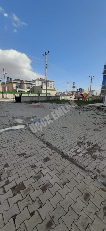 AFYON ÜÇOK EMLAKTAN YENİCE MAH 3+1 120M² TEMİZ BAKIMLI EBEVYN BANYOLU SATILIK DAİRE 