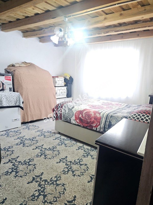 GAZİ MAHALLESİ 371 M2 ARSA VE ÜZERİNDE 80 M2 SATILIK MÜSTAKİL EV