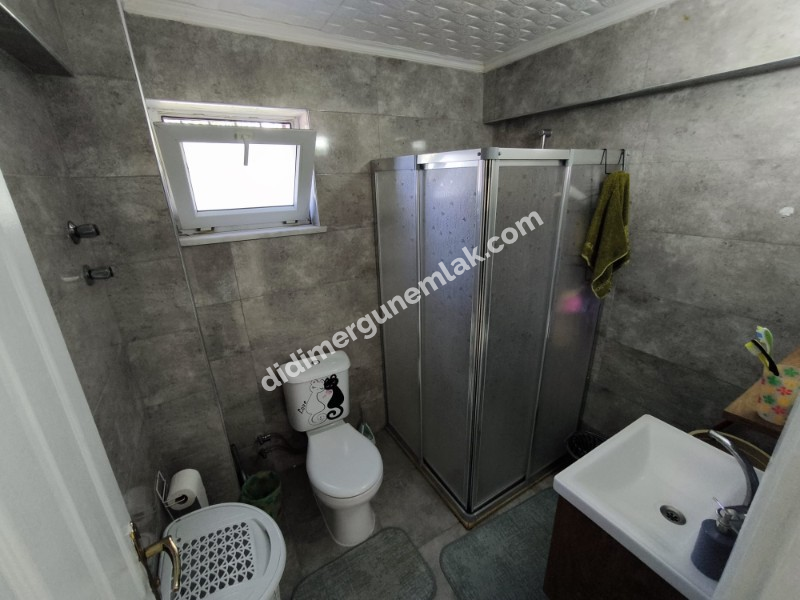 ÇAMLIK’TA DENİZE 50 METRE  ULTRA LÜKS 2+1 AÇIK MUTFAK DAİRE FİYAT: 4.900.000TL