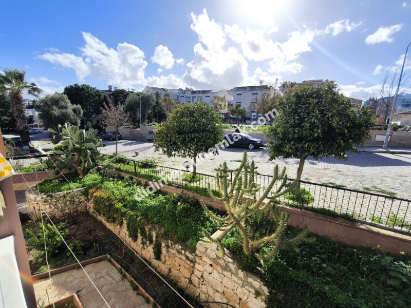 ÇAMLIK’TA DENİZE 50 METRE  ULTRA LÜKS 2+1 AÇIK MUTFAK DAİRE FİYAT: 4.900.000TL