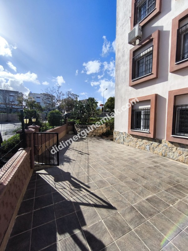 ÇAMLIK’TA DENİZE 50 METRE  ULTRA LÜKS 2+1 AÇIK MUTFAK DAİRE FİYAT: 4.900.000TL