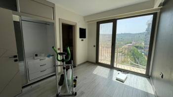 Kuşadasın'da Merkezde Satılık 3+1 Daire