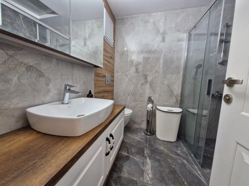 Kuşadası Değirmendere mah. Full eşyalı 2+1