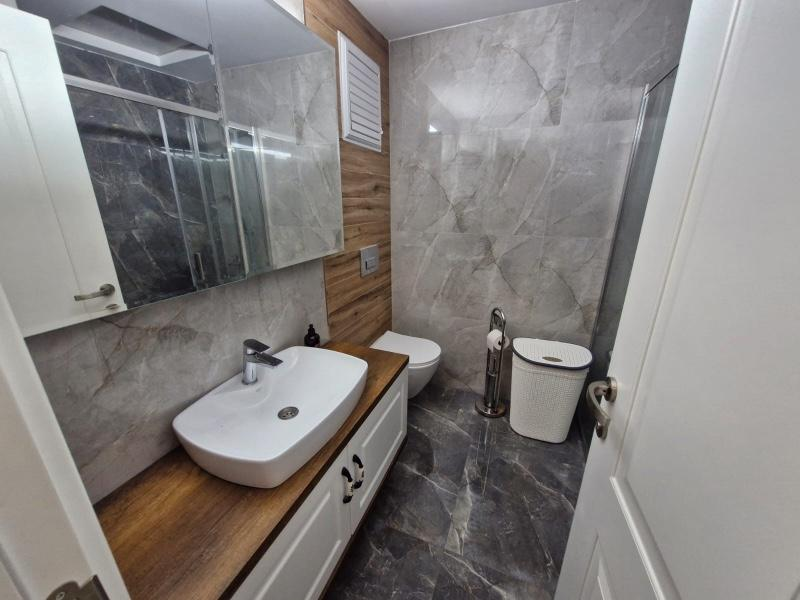 Kuşadası Değirmendere mah. Full eşyalı 2+1