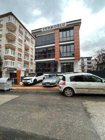 Güvenay - Çorum Bahçelievler Mah. Cumartesi Pazarı Yakını 1+1 Sıfır Satılık Daire 