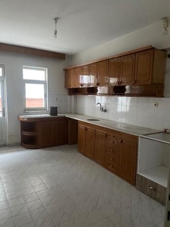 GÜVENAY - ÇORUM BAHÇELİEVLER MAH. LİLA PASTANESİ İLERİSİ 3+1 KİRALIK DAİRE
