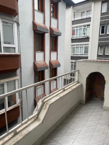 GÜVENAY - ÇORUM BAHÇELİEVLER MAH. LİLA PASTANESİ İLERİSİ 3+1 KİRALIK DAİRE