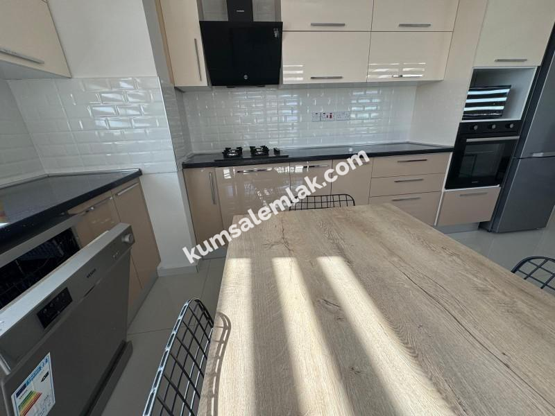  KÜÇÜK KAYMAKLI'DA  EŞYALI AYLIK ÖDEMELİ  PENTHOUSE DAİRE