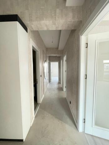 AFYON ÜÇOK EMLAKTAN SELÇIKLU MAH  SIFIR LÜX 4+1 156M² SATILIK DAİRE 