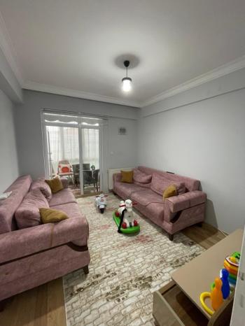 AFYON ÜÇOK EMLAKTAN MAREŞAL F ÇAKMAK SATILIK 3+1 3 KAT GENİŞ BAKIMLI DAİRE