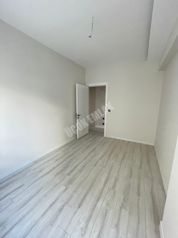 AFYON ÜÇOK EMLAKTAN SELÇIKLU MAH  SIFIR LÜX 4+1 156M² SATILIK DAİRE 