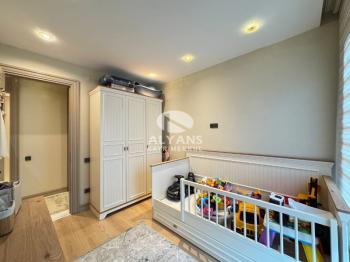 ALYANS'TAN SOLİ CENTER CİVARI MASRAFSIZ DENİZ GÖREN LÜKS 4+1