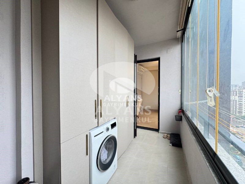 ALYANS'TAN SOLİ CENTER CİVARI MASRAFSIZ DENİZ GÖREN LÜKS 4+1