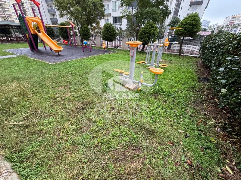 ALYANS'TAN SOLİ CENTER CİVARI MASRAFSIZ DENİZ GÖREN LÜKS 4+1