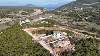 Didim Seyrantepe de Satılık Köşe Başı 570M2  Arsa Bafa Gölü Manzaralı