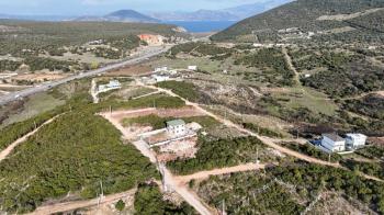 Didim Seyrantepe de Satılık Köşe Başı 570M2  Arsa Bafa Gölü Manzaralı