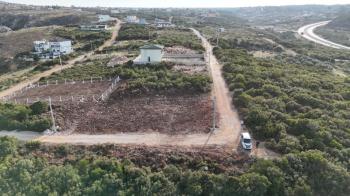 Didim Seyrantepe de Satılık Köşe Başı 570M2  Arsa Bafa Gölü Manzaralı