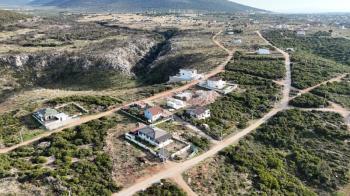 Didim Seyrantepe de Satılık Köşe Başı 570M2  Arsa Bafa Gölü Manzaralı