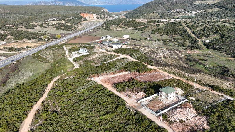 Didim Seyrantepe de Satılık Köşe Başı 570M2  Arsa Bafa Gölü Manzaralı