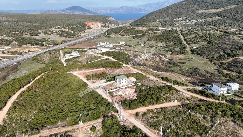 Didim Seyrantepe de Satılık Köşe Başı 570M2  Arsa Bafa Gölü Manzaralı